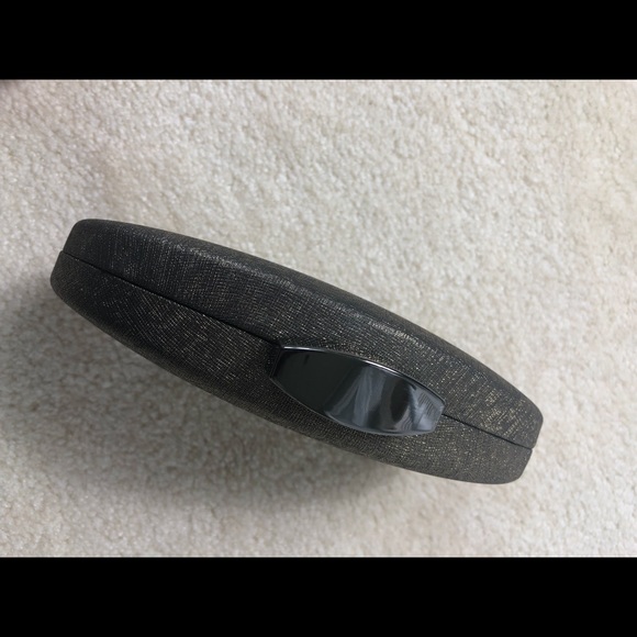 INC International Concepts Ellanna Clutch gold - Picture 7 of 8